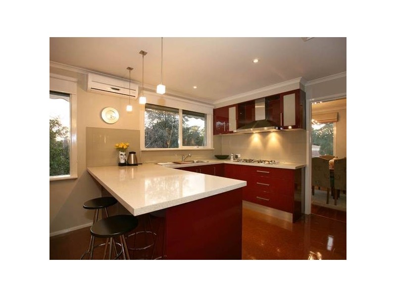 44 Outlook Drive, Berwick VIC 3806