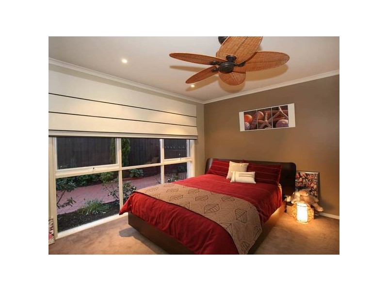 44 Outlook Drive, Berwick VIC 3806