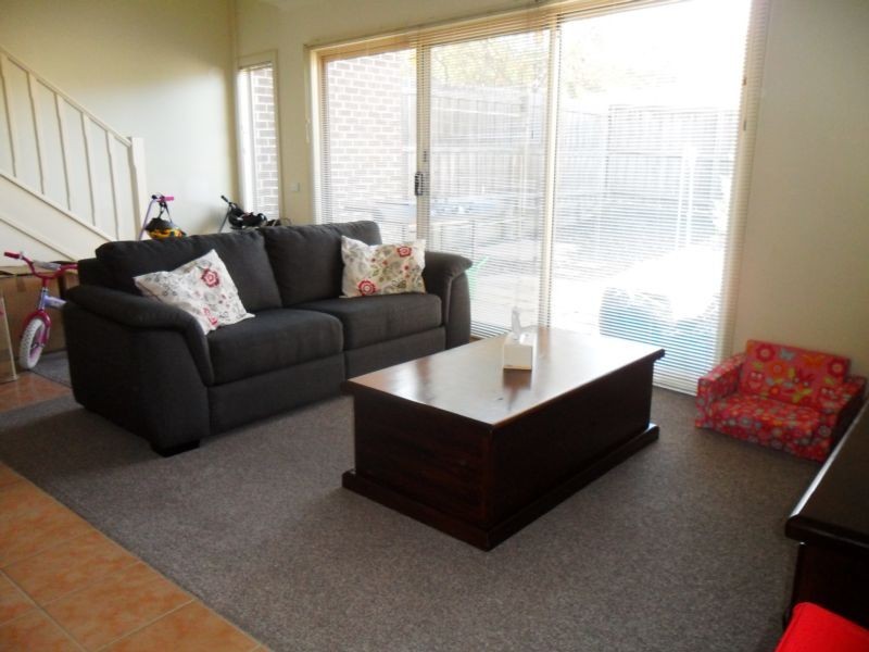 15/52-54 Shinners Avenue, Berwick VIC 3806