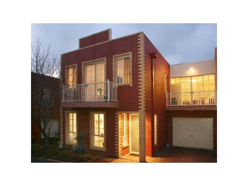 6/7-9 Reserve Street, Berwick VIC 3806