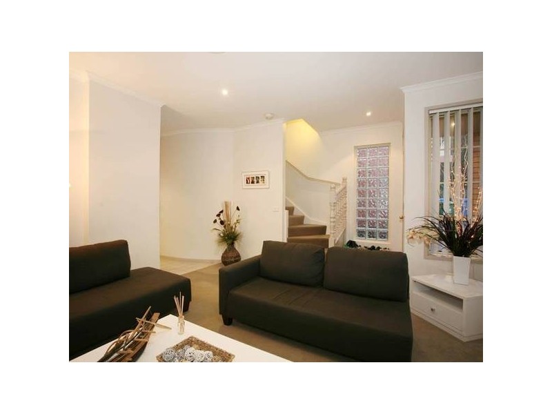 6/7-9 Reserve Street, Berwick VIC 3806