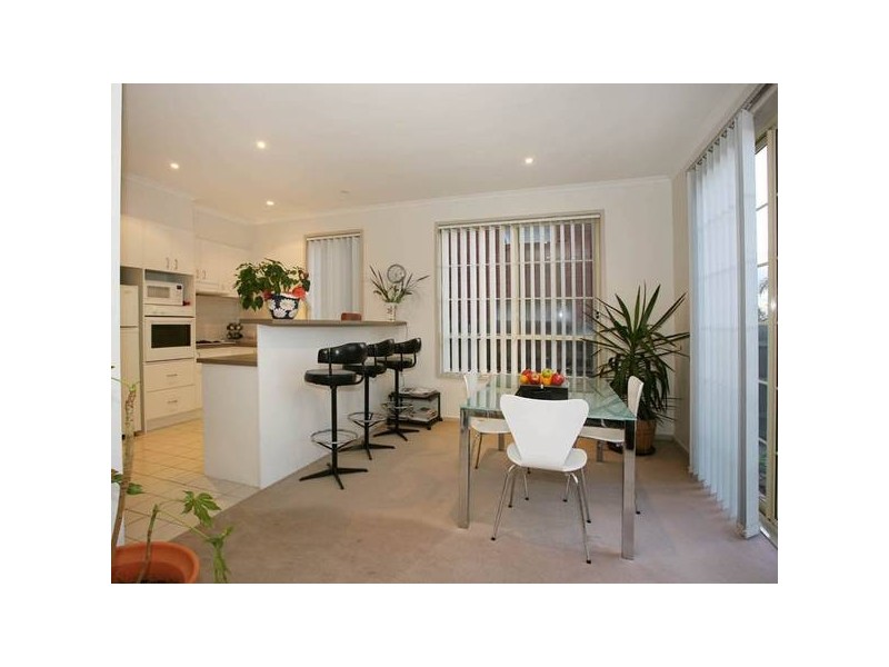 6/7-9 Reserve Street, Berwick VIC 3806