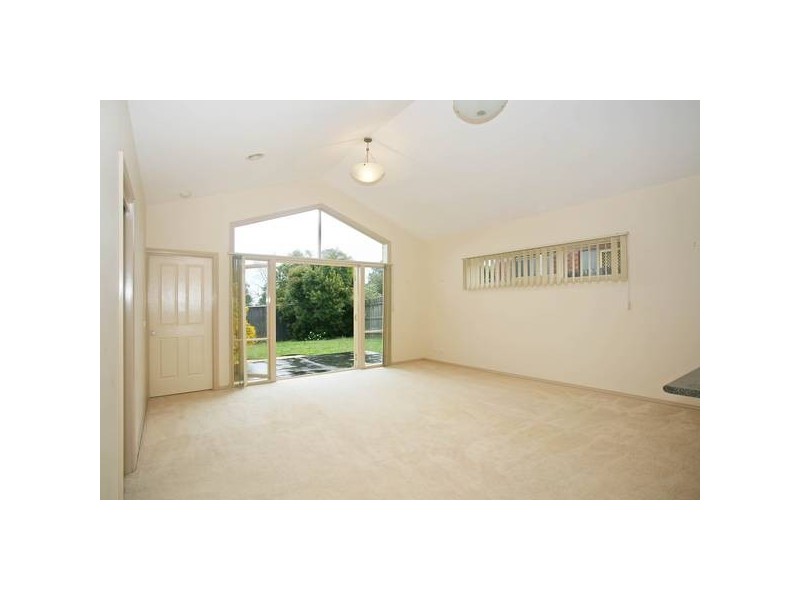 29 Wilona Way, Berwick VIC 3806