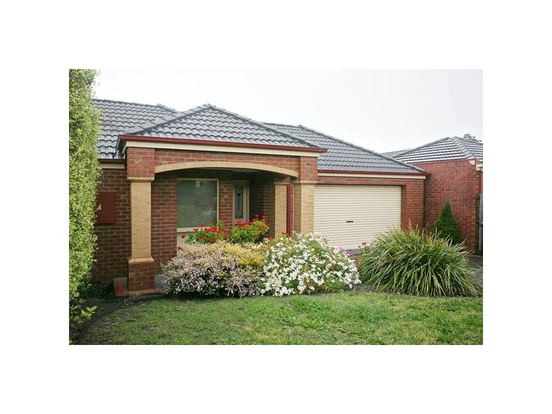29 Wilona Way, Berwick VIC 3806