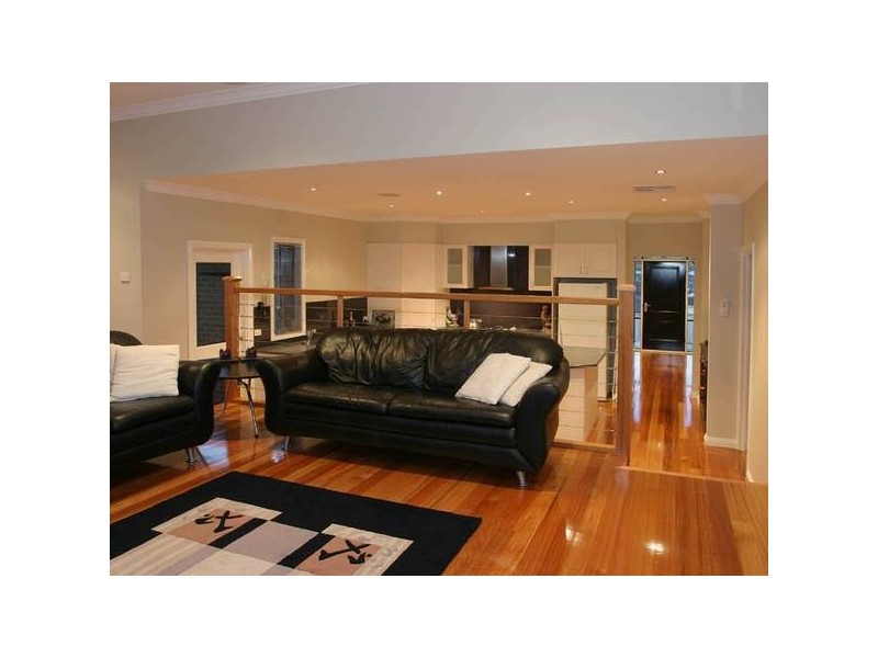 10 Temple-Wood Court, Berwick VIC 3806