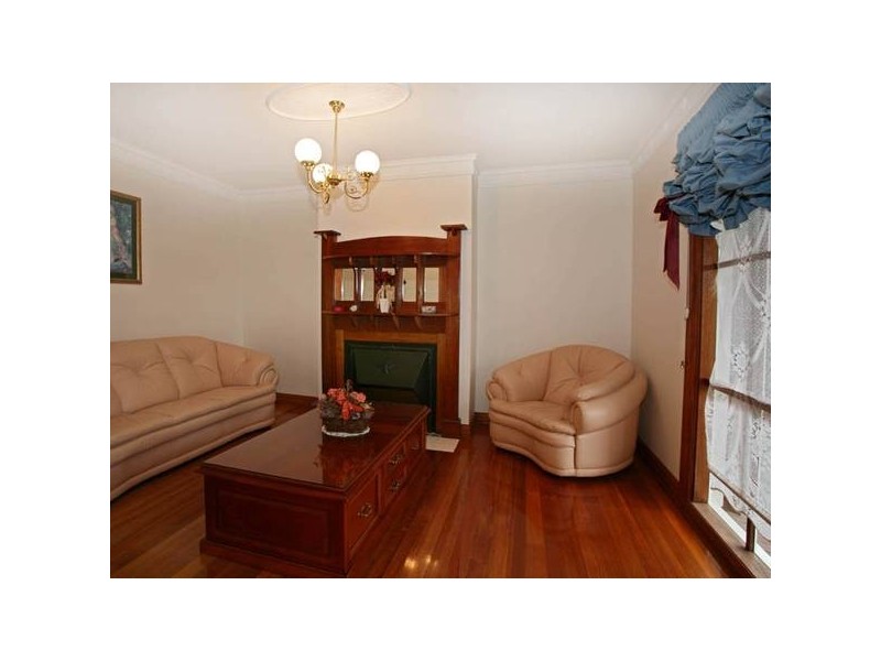 3 Mary Court, Berwick VIC 3806