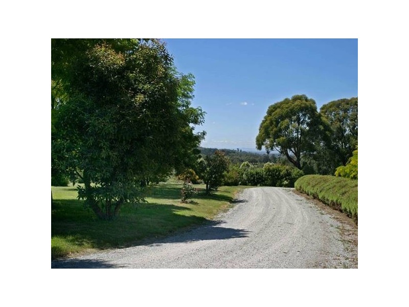 30 Appletree Lane, Pakenham Upper VIC 3810