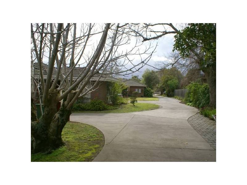 5/4-6 Gibb Street, Berwick VIC 3806