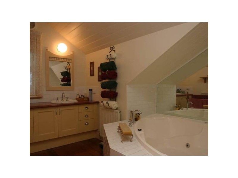 360 Mt Eirene Road, Gembrook VIC 3783