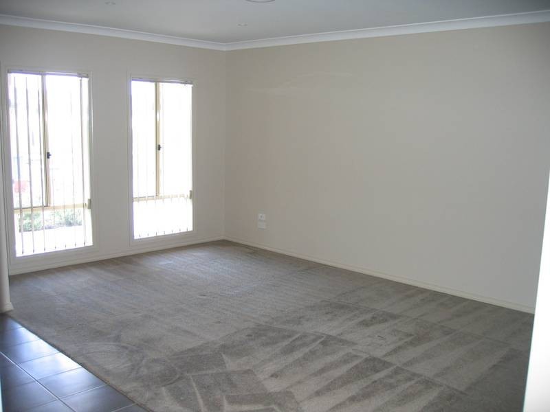 107 Melzak Way, Berwick VIC 3806