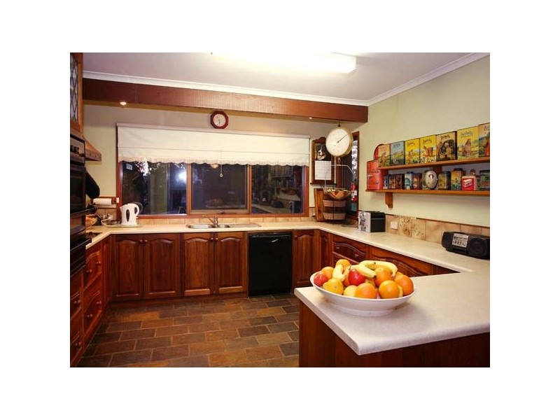 22 Sugarloaf Road, Beaconsfield Upper VIC 3808