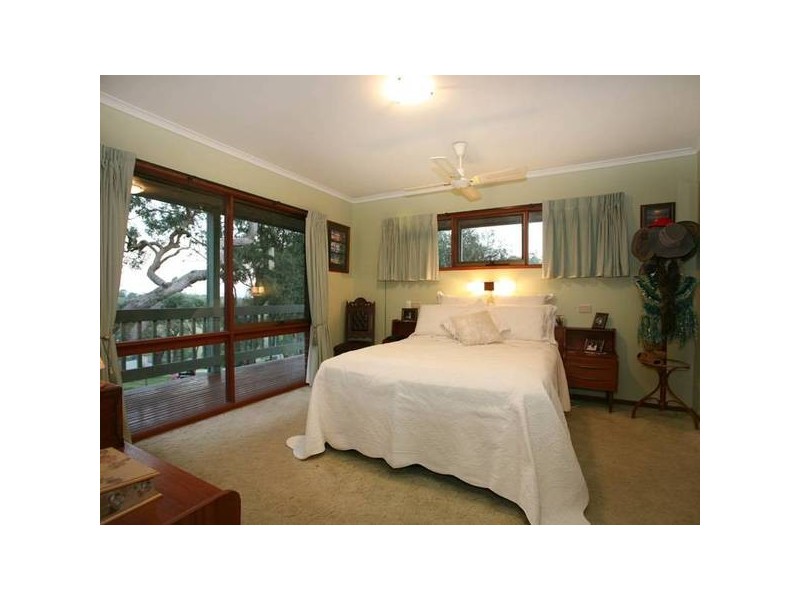 22 Sugarloaf Road, Beaconsfield Upper VIC 3808