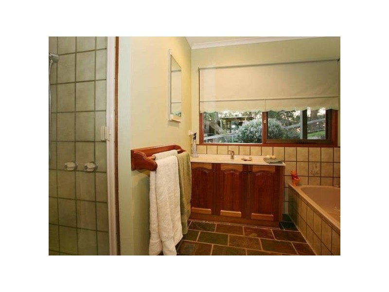 22 Sugarloaf Road, Beaconsfield Upper VIC 3808