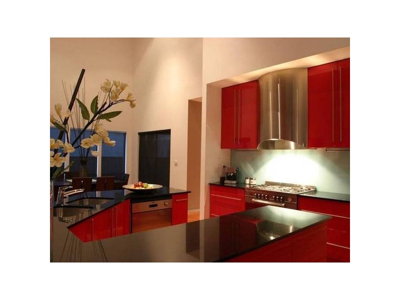 4 Hunt Club Road, Narre Warren South VIC 3805