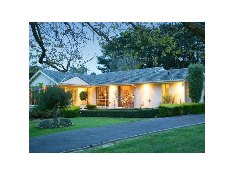 5 Fox Road, Narre Warren North VIC 3804