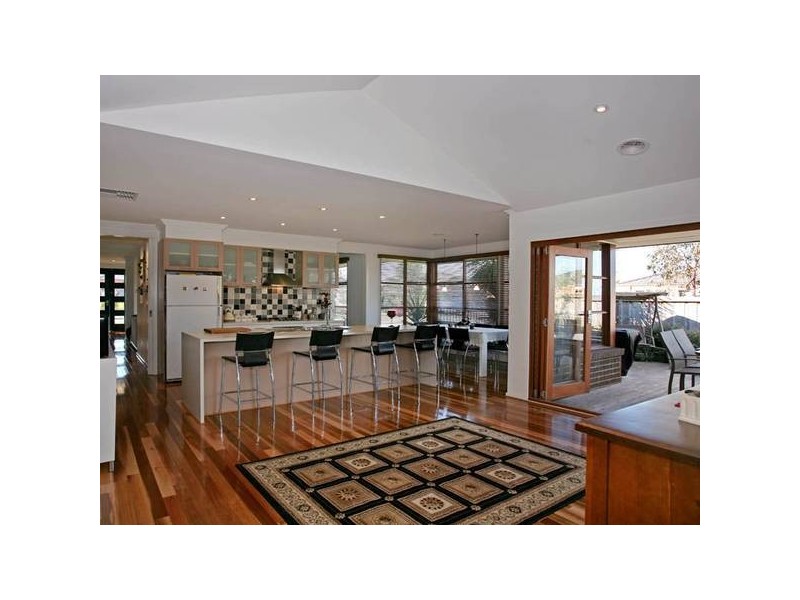 127 Moondarra Drive, Berwick VIC 3806