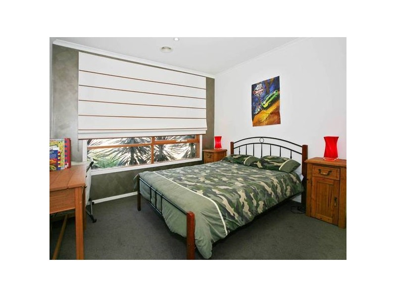 127 Moondarra Drive, Berwick VIC 3806