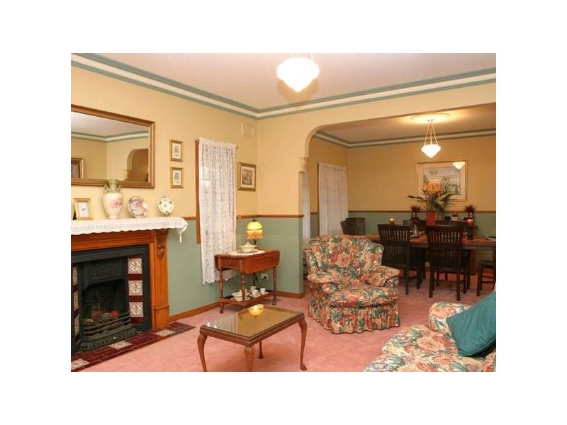 8 Bellaire Court, Narre Warren North VIC 3804