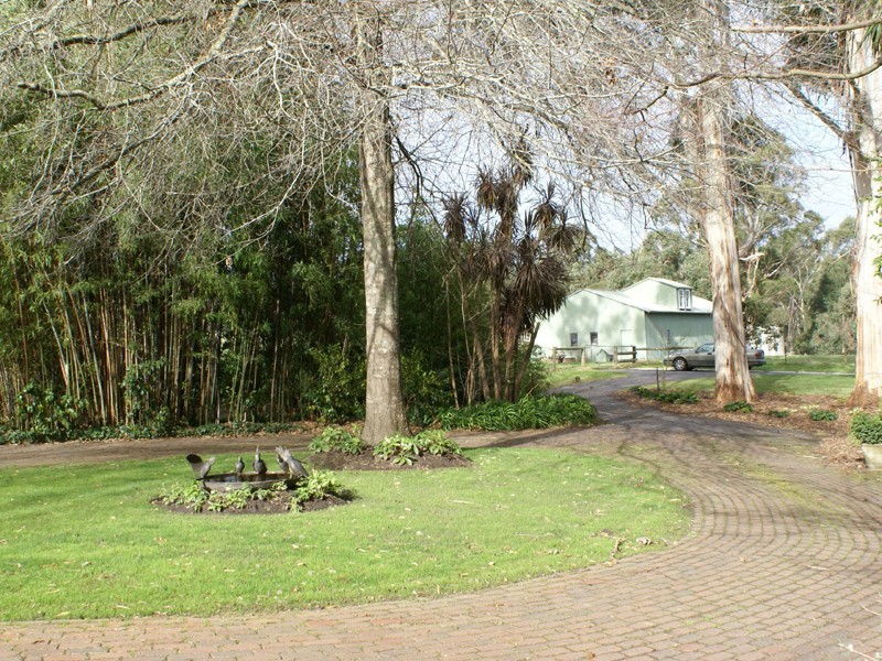 6 Boundary Road, Narre Warren East VIC 3804