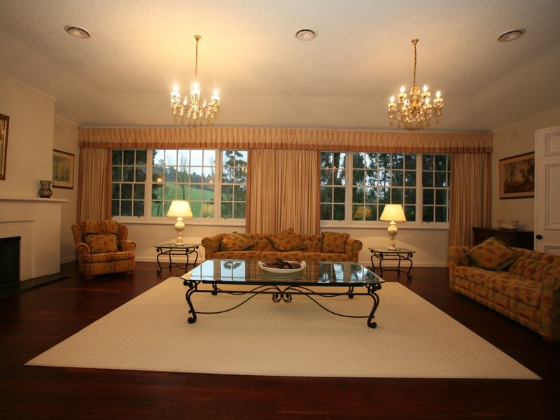 6 Boundary Road, Narre Warren East VIC 3804