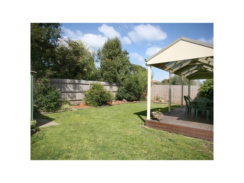 1 Bruce Court, Berwick VIC 3806