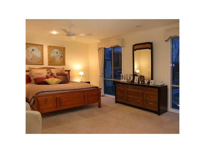 4 Mandurah Chase, Berwick VIC 3806