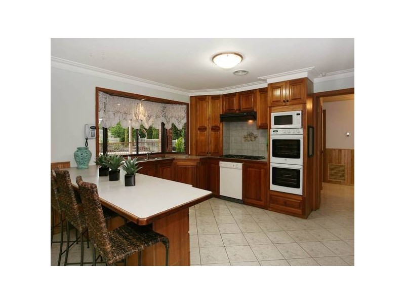 392 Pound Road, Narre Warren South VIC 3805