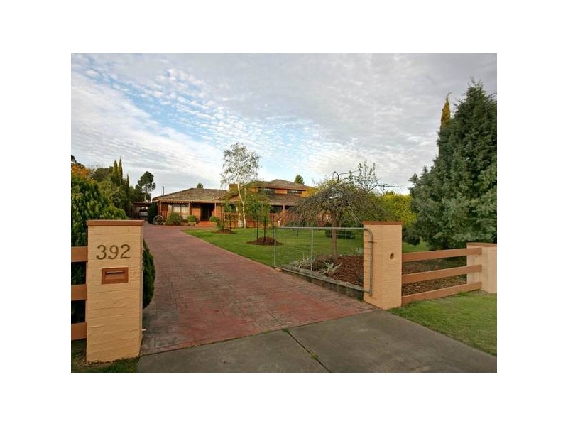 392 Pound Road, Narre Warren South VIC 3805