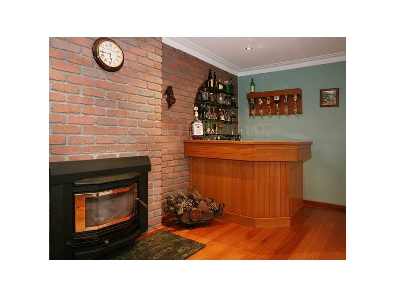 392 Pound Road, Narre Warren South VIC 3805