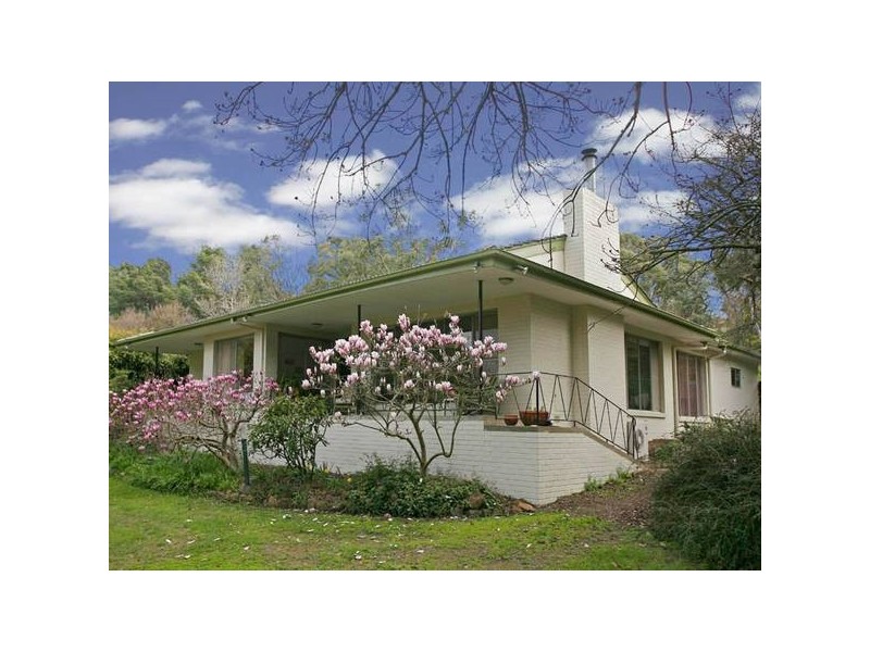 8 Corringham Road, Beaconsfield Upper VIC 3808