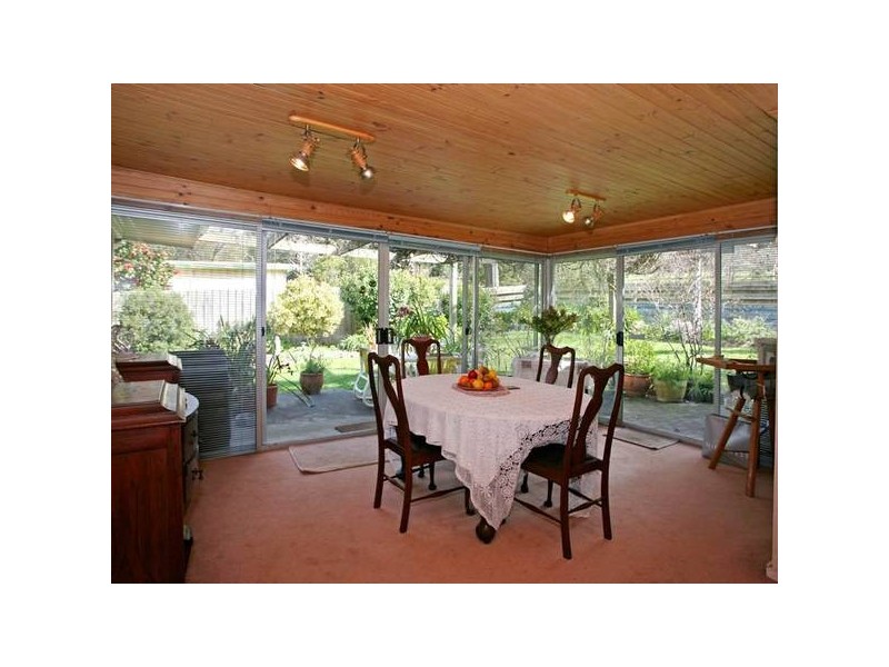 8 Corringham Road, Beaconsfield Upper VIC 3808