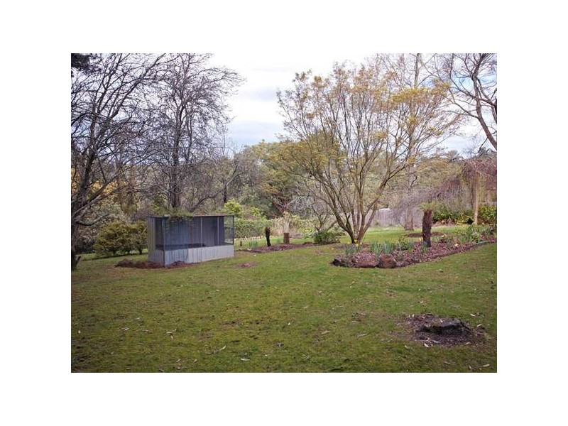 8 Corringham Road, Beaconsfield Upper VIC 3808