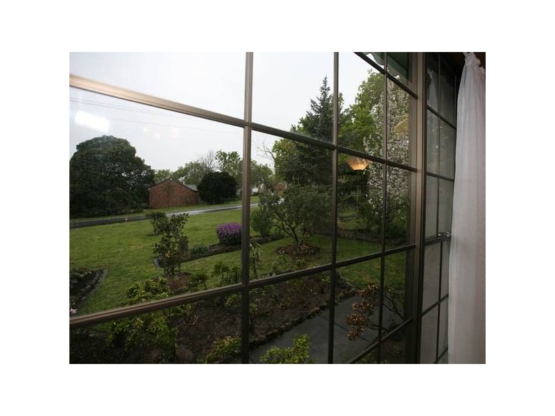 2/34 Wilson Street, Berwick VIC 3806