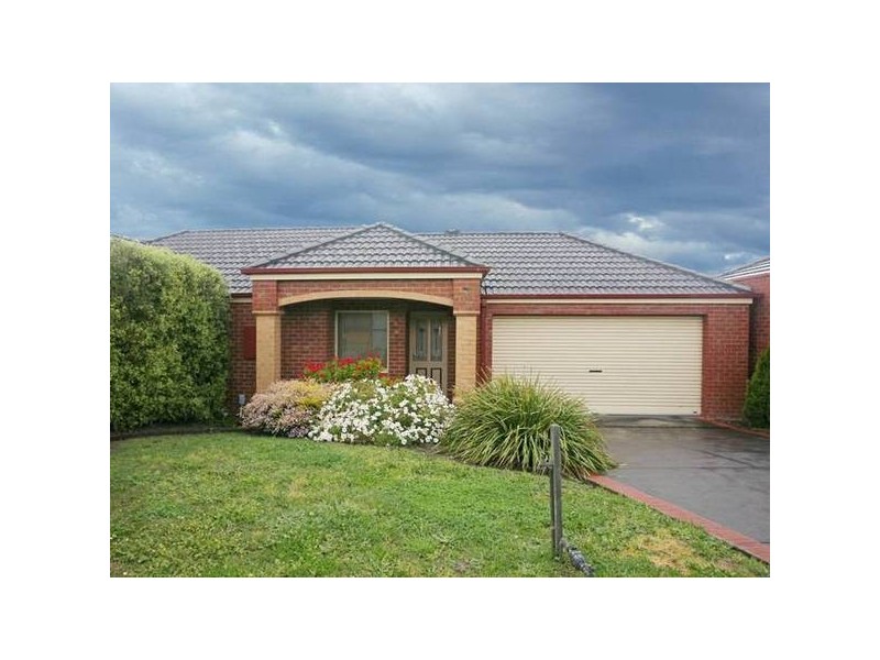 29 Wilona Way, Berwick VIC 3806