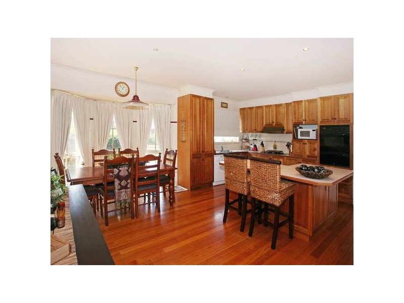 47 Lodge Crescent, Berwick VIC 3806