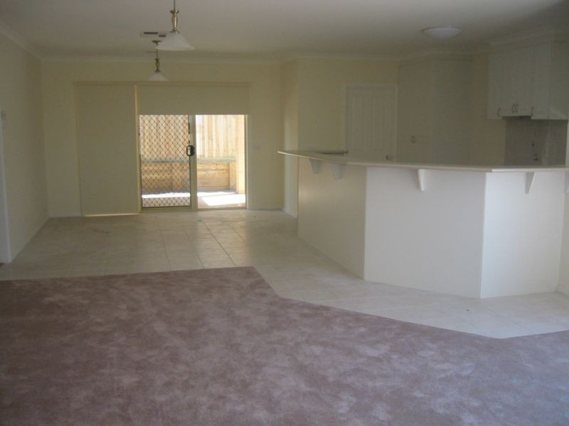 2/3 Maltby Court, Berwick VIC 3806