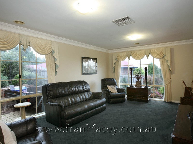 4 Nevada Court, Berwick VIC 3806