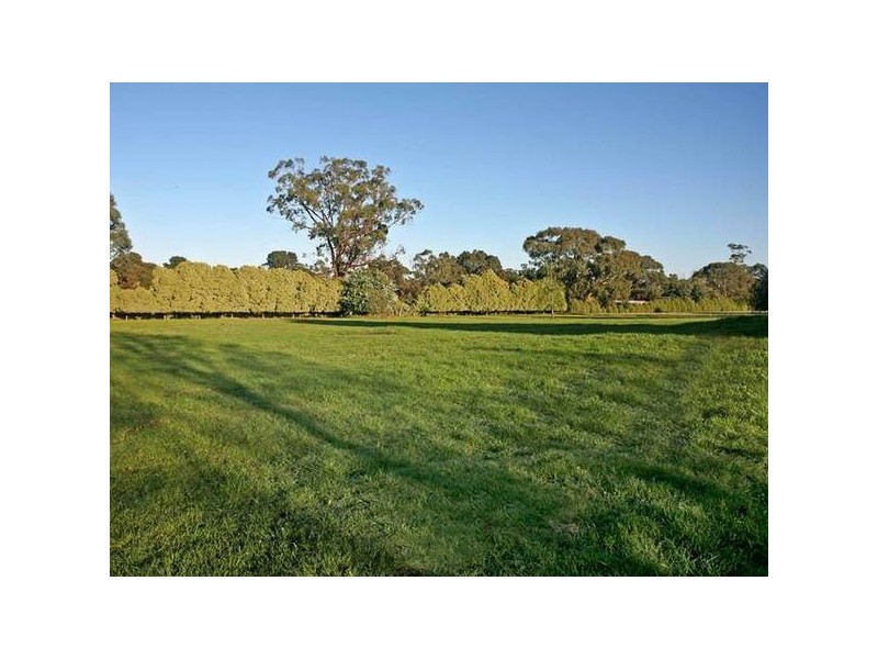 37-41 Baker Road, Harkaway VIC 3806