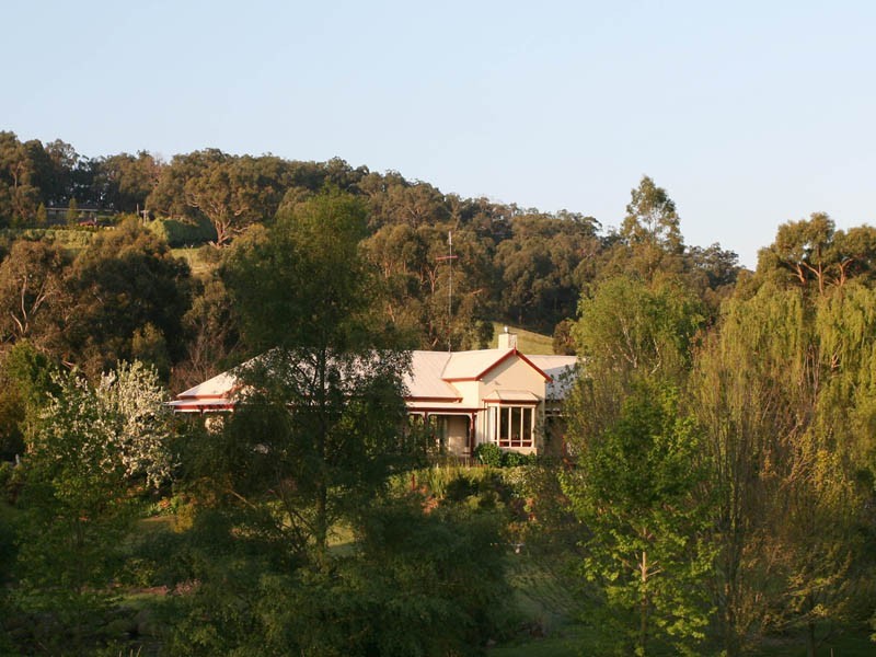 5 High Street, Guys Hill VIC 3807