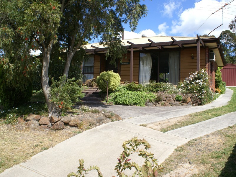 3 Valda Close, Berwick VIC 3806