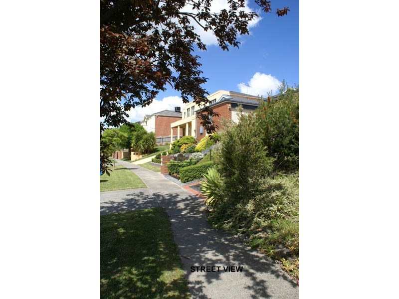 3 Valda Close, Berwick VIC 3806