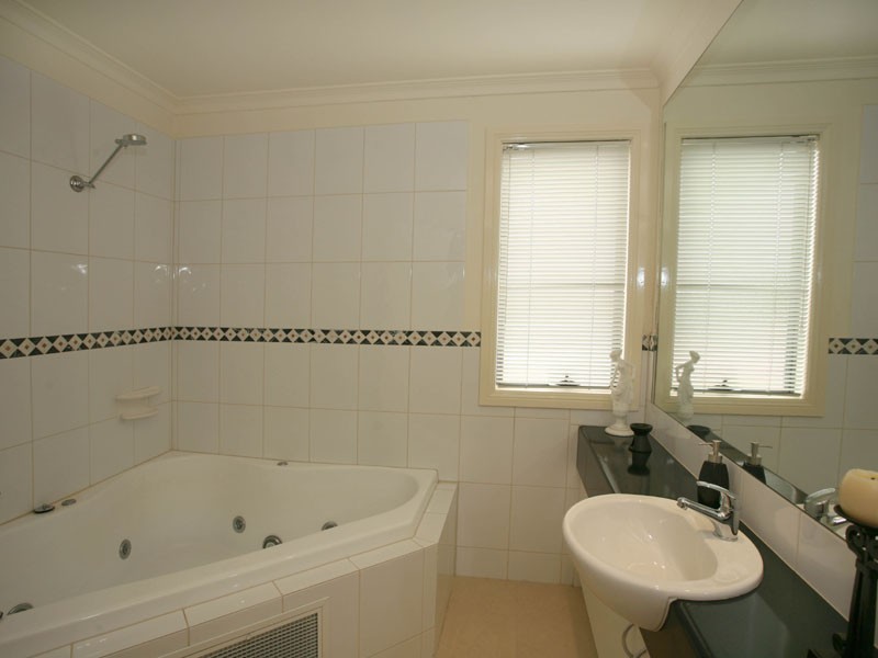 32/18-26 Marlesford Crescent, Berwick VIC 3806