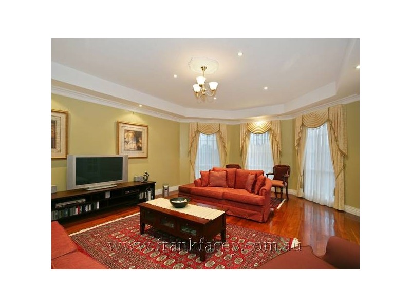 14 Matheson Court, Berwick VIC 3806