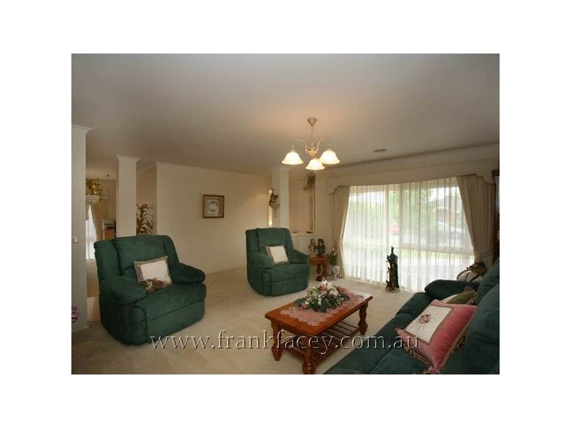 39 Domain Circuit, Beaconsfield VIC 3807