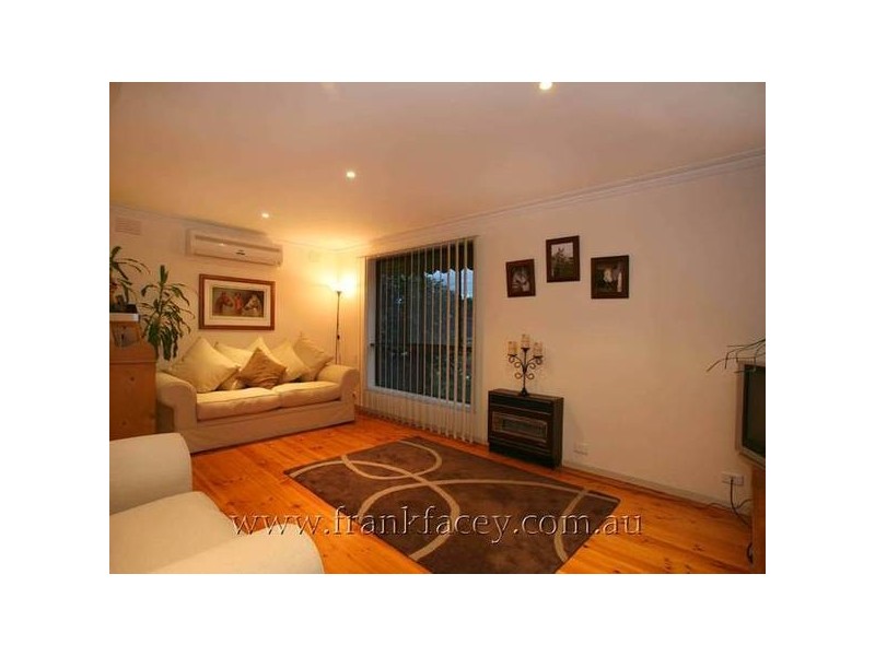 3/62 Peel Street, Berwick VIC 3806