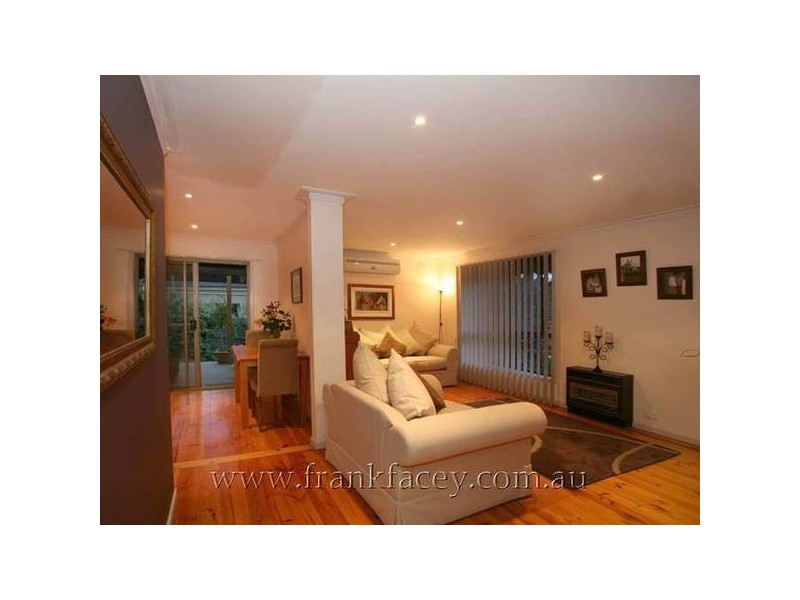 3/62 Peel Street, Berwick VIC 3806