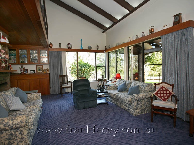 40 Larmour Road, Officer VIC 3809