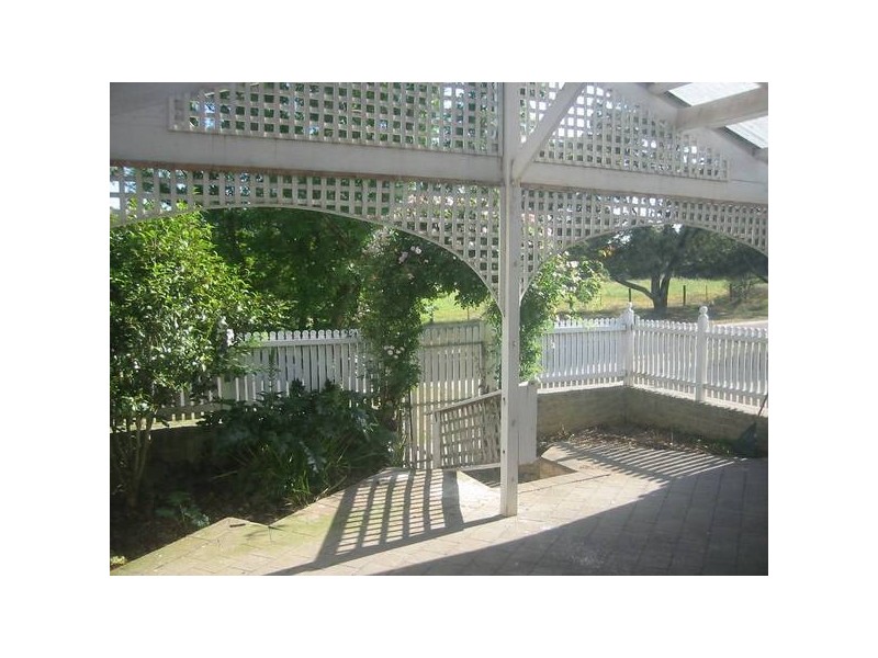 38 County Drive, Berwick VIC 3806