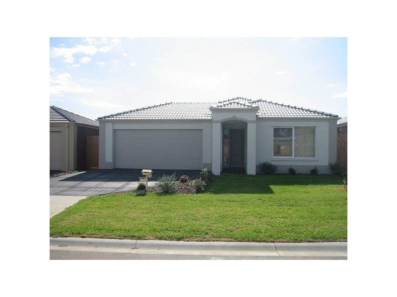 2 Cindy Court, Berwick VIC 3806