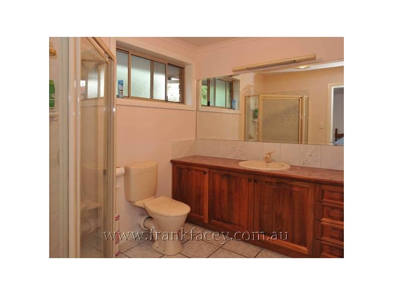 2 Montgomery Court, Narre Warren South VIC 3805